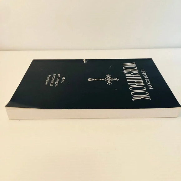 Upper Room Worship Book/ Music & Liturgies for Spiritual Formation 2006 - Picture 4 of 7